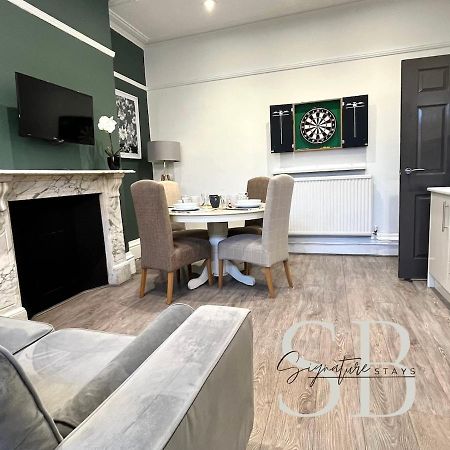 Stylish Home From Home In Derby - Great For Contractors, Groups & Families With Free Parking Exterior foto